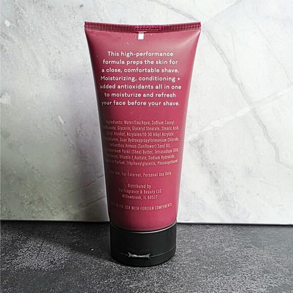 The Modern Gentleman New Spice Shave Cream full size 148 ml - Picture 3 of 4